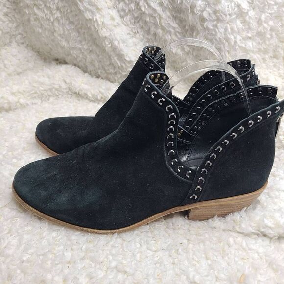 Vince Camuto Prafinta Black Suede‎ Embellished Bootie sz 10 - Picture 3 of 6